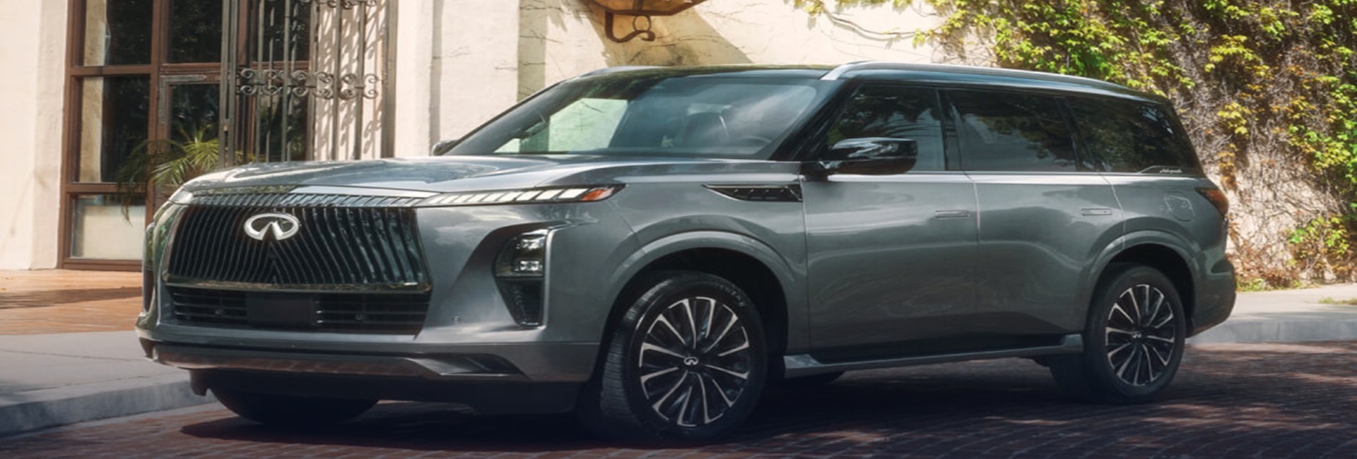 2025 QX80